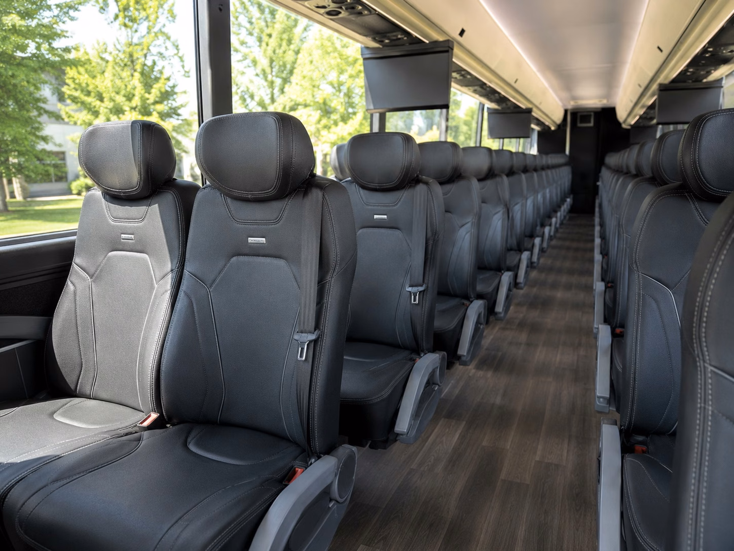 how the type of bus you choose changes charter bus prices in sunrise florida