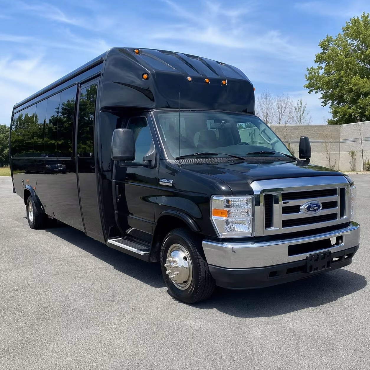 prom night party buses in sunrise that keep the energy going all night