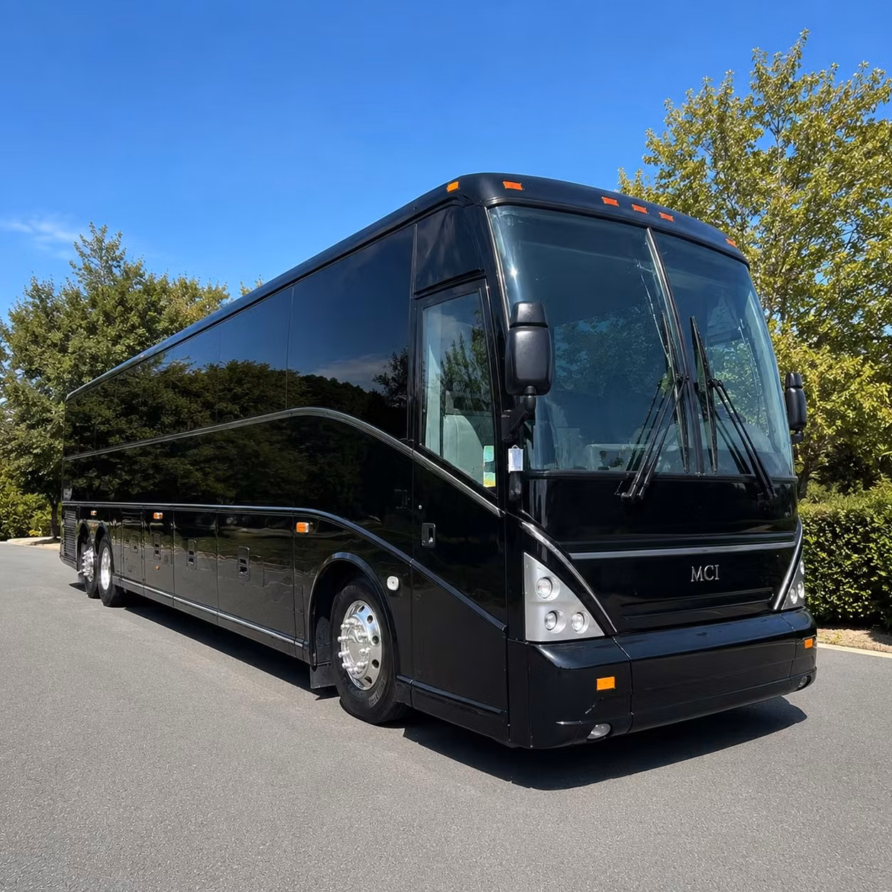 sunrisecharterbus com is the go to for sunrise corporate transportation across every industry
